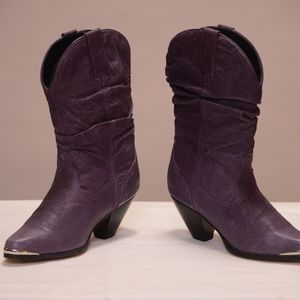 Dingo, Purple leather western style scrunch boots